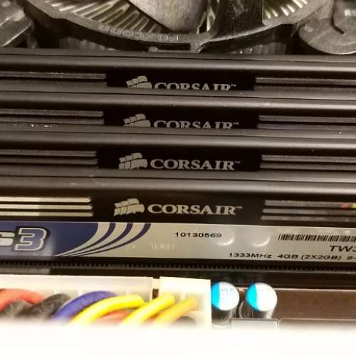 正常使用升級出售 Corsair CMS3 DDR3 1333MHz Kit盒裝(Dual Channel)2GB×4條