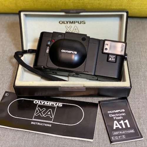 Olympus XA 輕便相機連盒及說明書