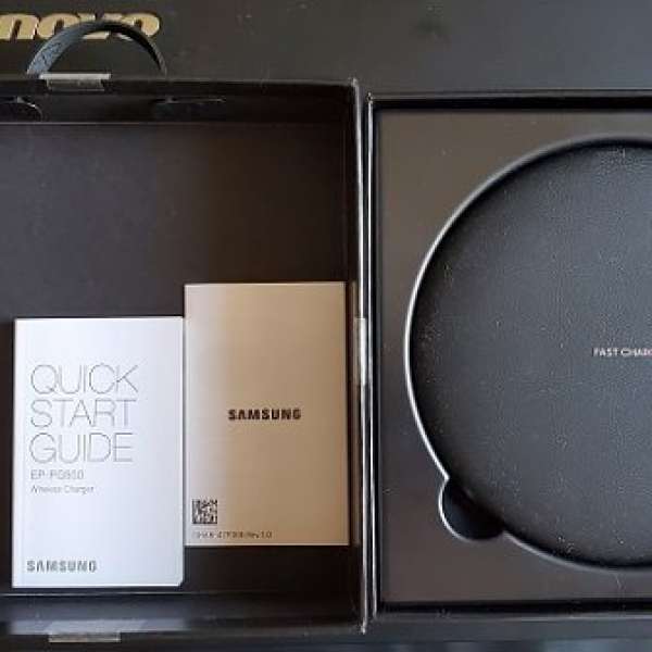 Samsung Galaxy Wireless Fast Charger