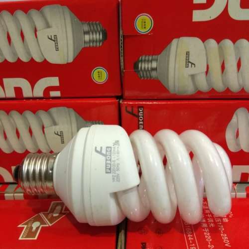 20W 慳電膽燈多買多平 light bulbs energy savin