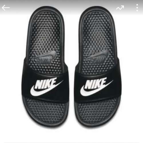 Nike benassi JDI