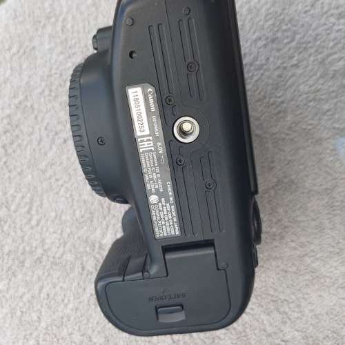 Canon EOS 6Dii Body 行貨 + 50.8mm