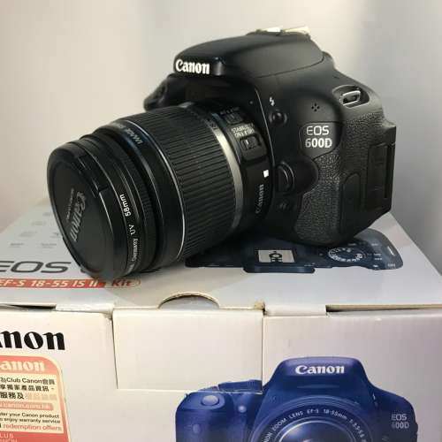 Canon EOS 600D + EF18-55mm 鏡頭