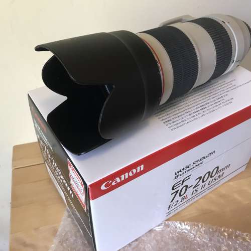 Canon 70-200mm f/2.8 IS ll USM