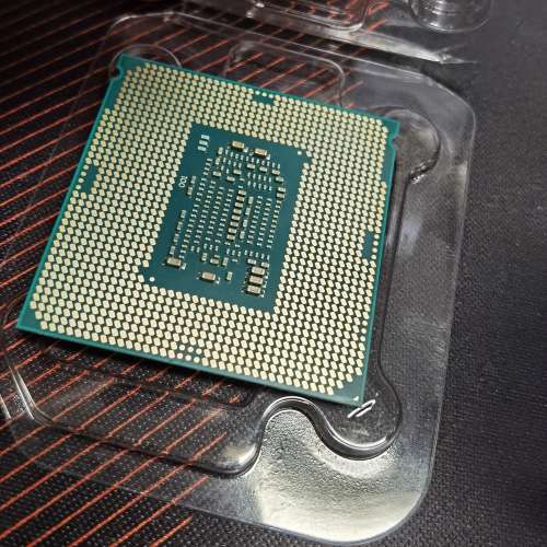 I3-8100