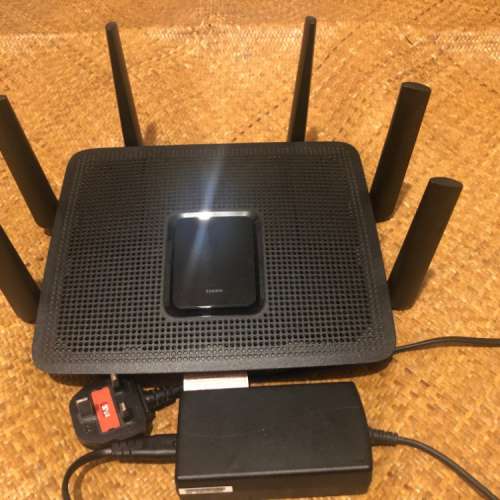 Linksys EA9300 Max-Stream AC4000 Tri-Band Wi-Fi Router