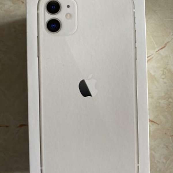 iPhone 11 128gb 白色 7月買入