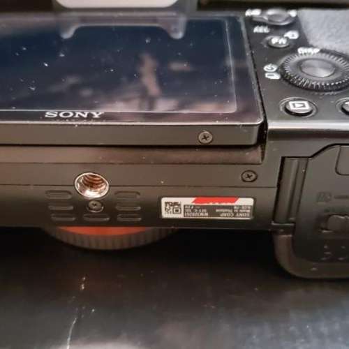 行貨 Sony A7R  連 原廠直倒 VG-C1EM 有盒