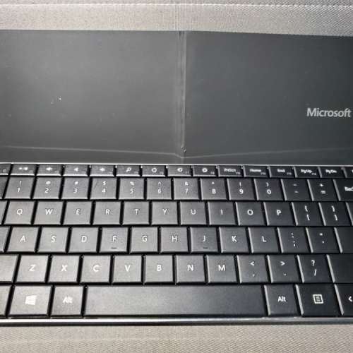 Microsoft Wedge Portable bluetooth Keyboard tablet, smartphone, android / ipad