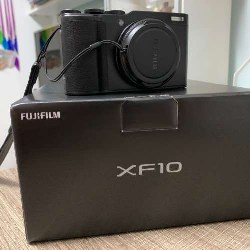 FUJIFILM 富士 XF10 APS-C 感應器 輕便相機（黑色行貨）（未過保養期）