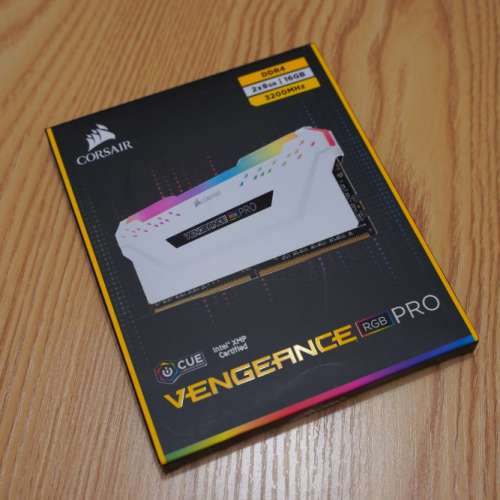 罕有白色 Corsair Vengeance RGB PRO 16GB (2x8GB) DDR4 3200MHz 記憶體 RAM