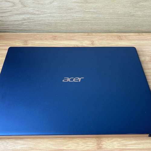 90%新 Acer Swift 5 i7 8GB RAM 256 SSD (SF514-52T-80SF)