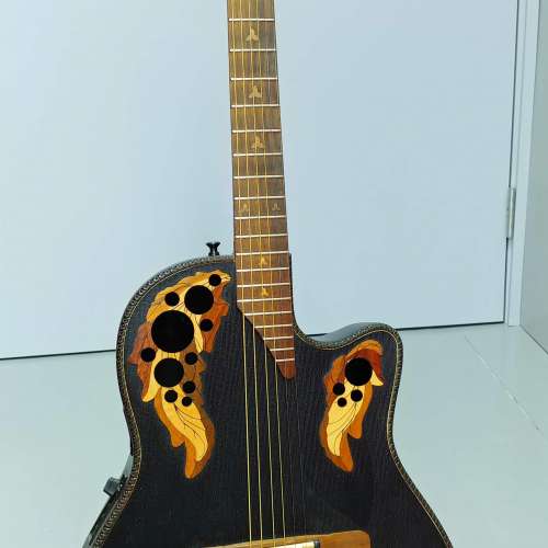 Ovation Adamas 1581-5 缺角民謠電木結他+原裝結他盒 $15000