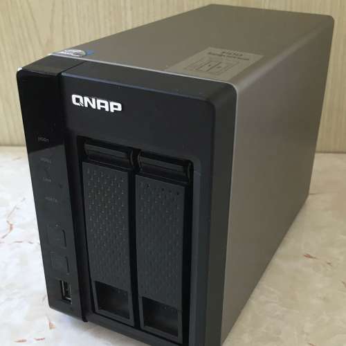 QNAP TS-269L