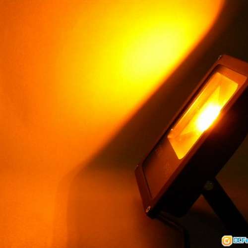 10W-50W LED 超薄防水外殼 有多種顏色及色溫 220V AC 或 12V/24V DC 供電