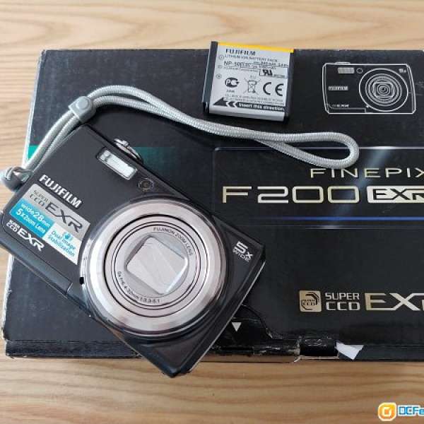 Fujifilm F200EXR 99%新