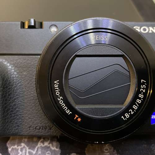 Sony RX100IV (RX100M4)