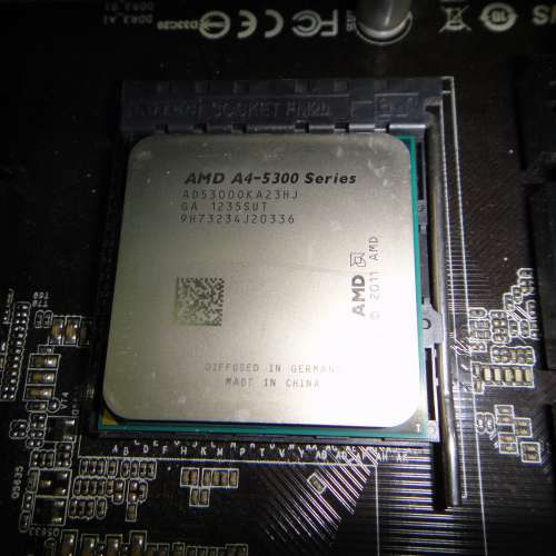 AMD A4-Series A4-5300連 FM2A75 Pro4-M主版(正版Window10Pro)Socket FM2