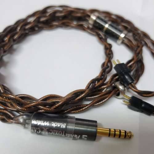 出售 Toxic cables Black Widow 22 V2(BW22) 黑寡婦 4.4 Pentaconn (OFC) to Fitear...