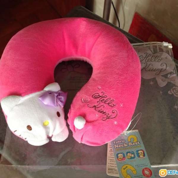 Hello kitty 頸枕，brand new 全新