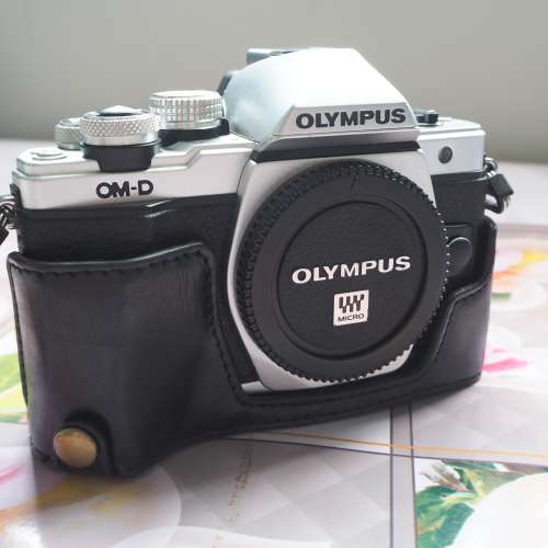Olympus EM10 Mark II