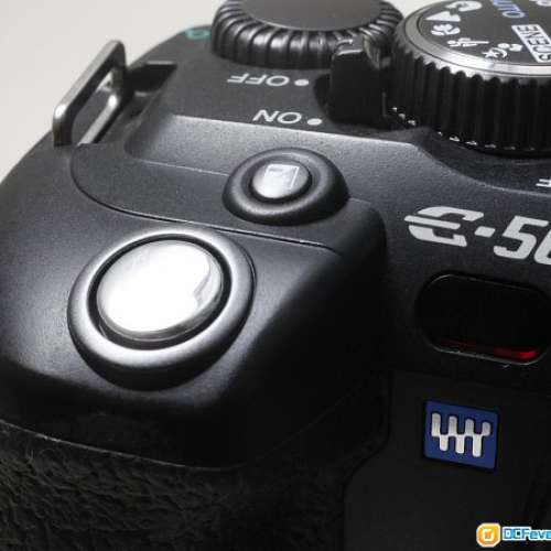 Olympus E-500 +14-42 機連鏡 95新(Shutter數三仟伍)與 Leica M8 M9用美國柯達(FFT...