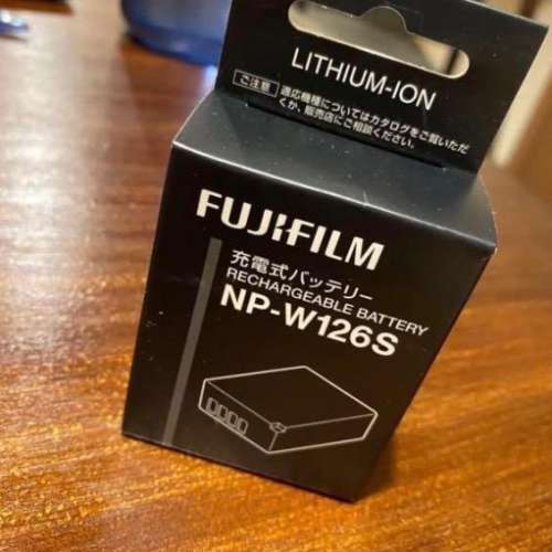 Fuji NP-W126S 全新電池 (買X100V 增送，可以上 Fuji Studio 取) X-T3 X-Pro3
