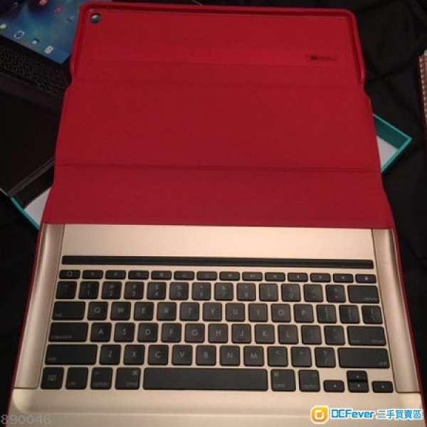 Logitech iPad Pro 12.9 Keyboard - 紅色 -  合 iPad Pro 1 代用