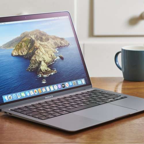 Macbook Air 最新2020款 i7 16G 512GB