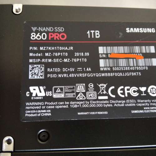 SAMSUNG 860 PRO 1T SSD (只用157小時)