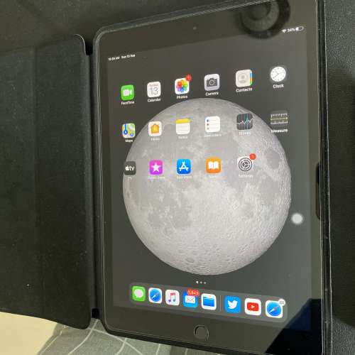 iPad 7th generation 32GB Space Grey + Apple pencil