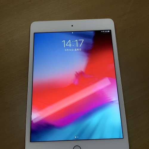 iPad mini 4 128gb 金色 (完美無花痕)