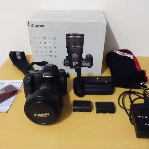 九成新 Canon 6D 24-105 Kit Set單反 (送Phottix直倒)
