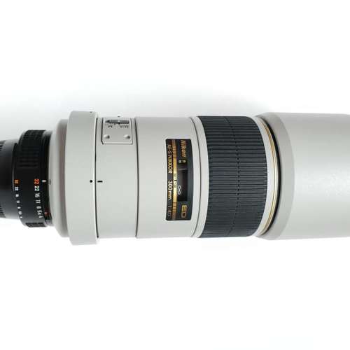 Nikon Af-s 300mm F4 RARE Grey version, full boxset, very good condition!