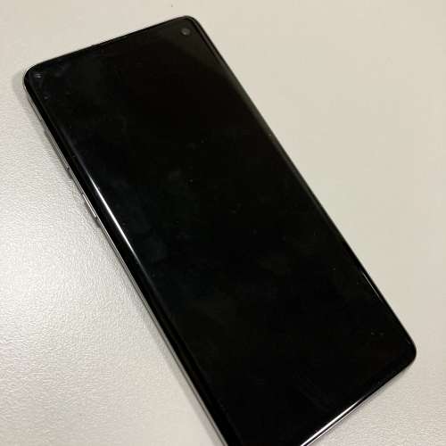 Samsung Galaxy S10 黑 90% 新、有保養