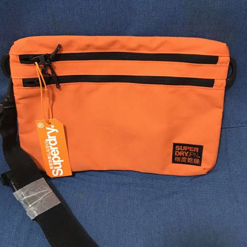 SuperDry 萬用袋 全新