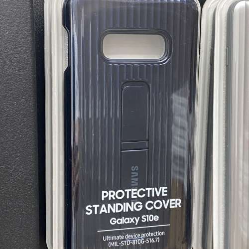 Samsung 原裝三星 Galaxy S10e 立架式保護背蓋 - 黑色