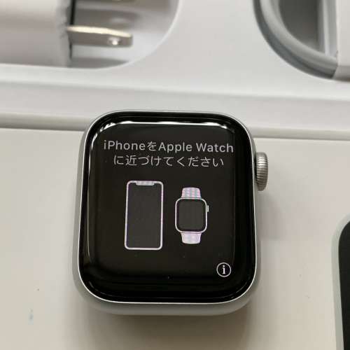 US Apple Watch Series 5 (GPS) 40mm silver Aluminum case white Sports Band,未激活