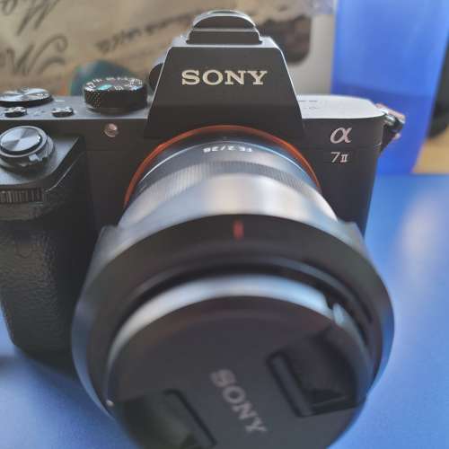 Sony A7ii body (with kit lens+$800) (另售大量M43 Panasonic 鏡)