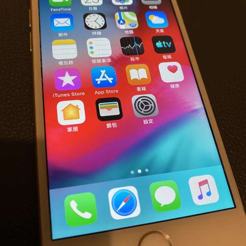 iPhone 6 金色 64GB 香港行貨