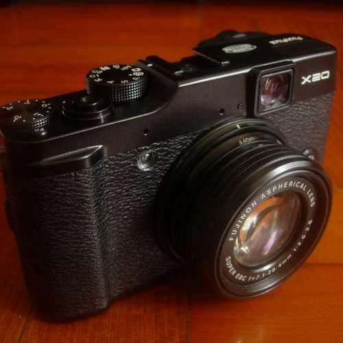 ~新浄~ Fujifilm X20 數碼相機 + 原裝皮套