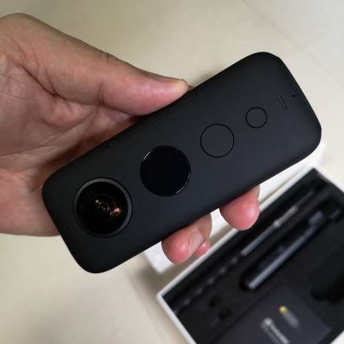 Insta 360 one x (雙電套裝)