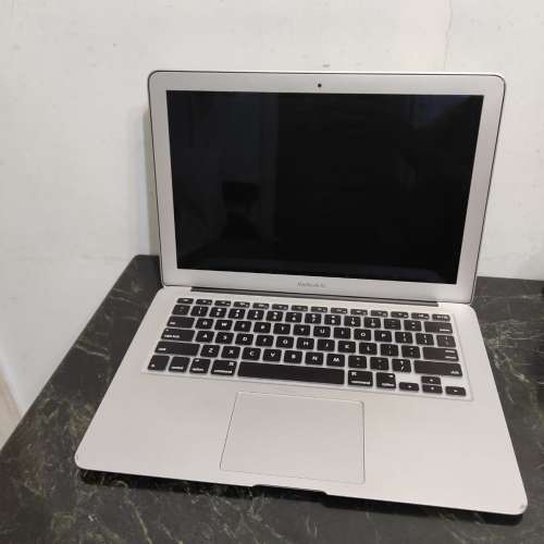 laptop 舊 macbook air mid 2012 i5 8gb ram 256 手提電腦