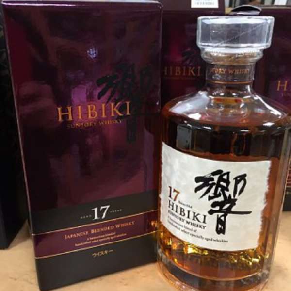 響17年 700ml 原盒