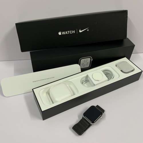 極新 有Apple Care . Apple Watch series 4 Nike GPS ( 40mm )