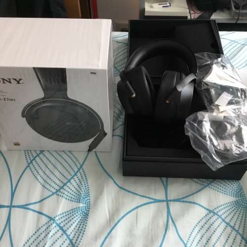 sony mdr z7m2