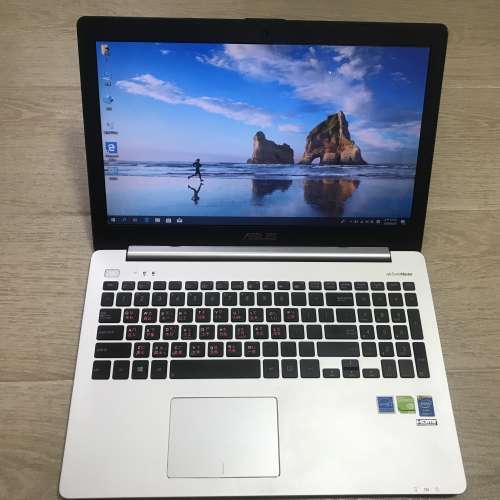 Asus －A551L－i7-4510U－8GB－240GB SSD－雙顯卡一新浄