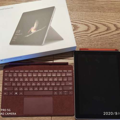 Microsoft Surface Go+深酒紅鍵盤+筆