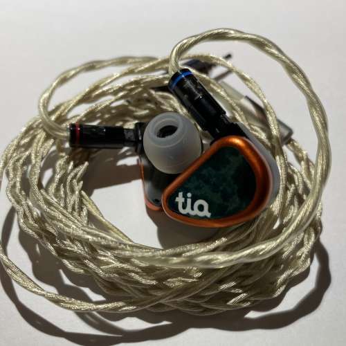 64 Audio Tia Fourte