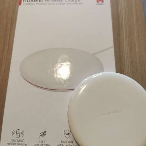 Huawei 15W fast wireless charger 95% new